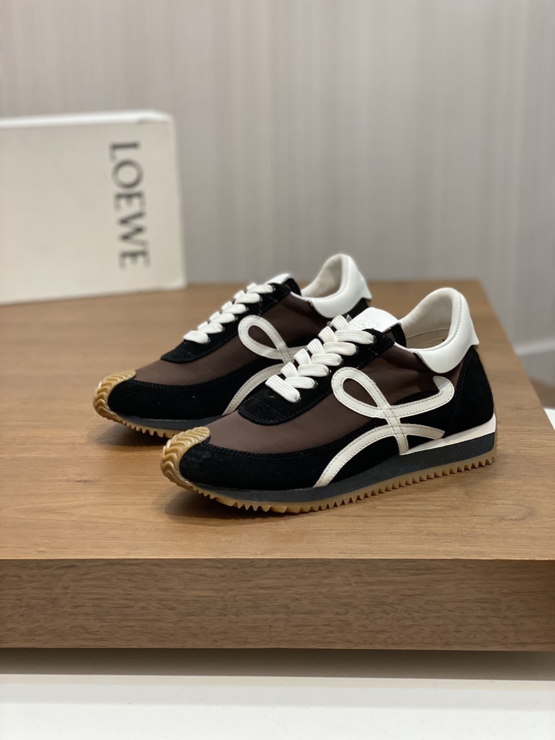 Loewe Sneakers